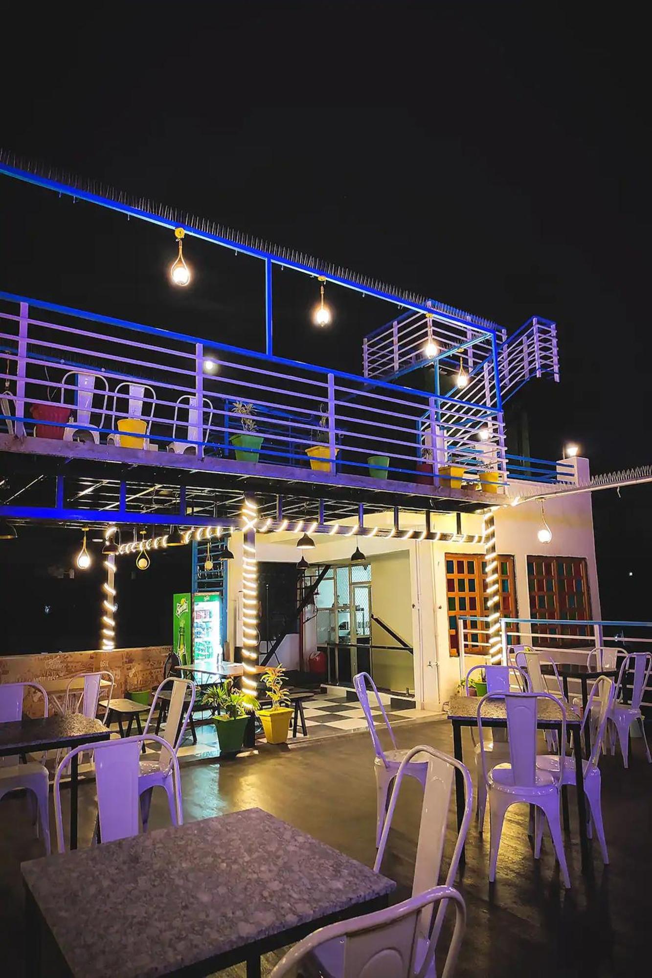 Hotel Lake Bridge Ουνταϊπούρ Εξωτερικό φωτογραφία