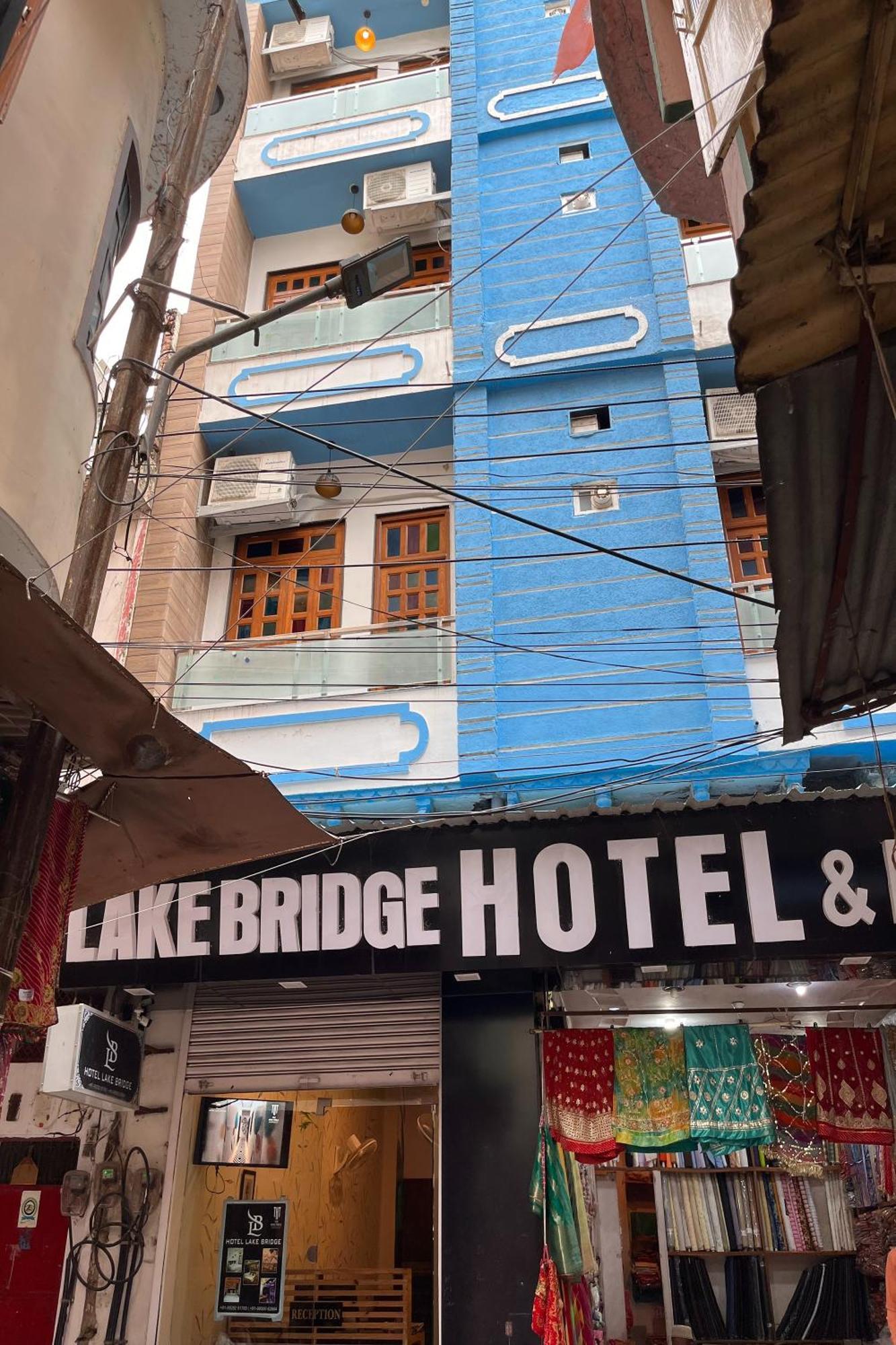 Hotel Lake Bridge Ουνταϊπούρ Εξωτερικό φωτογραφία